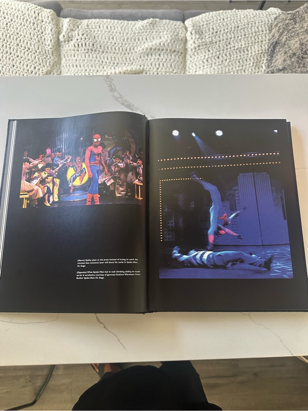 Marvel Book - Picture 3 of 5